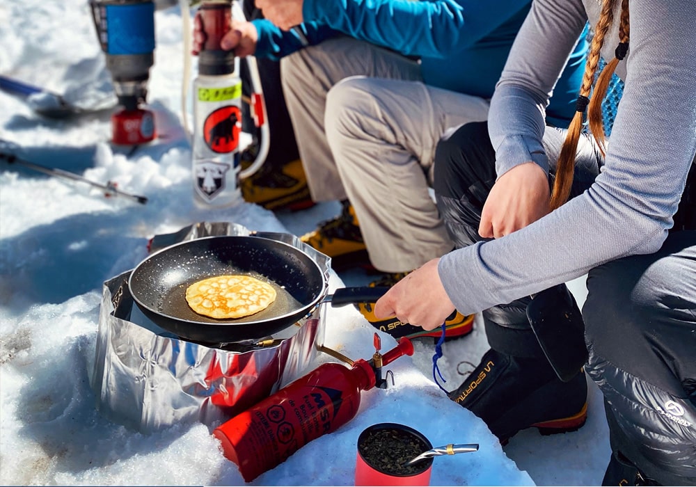 Food-in-mountaineering