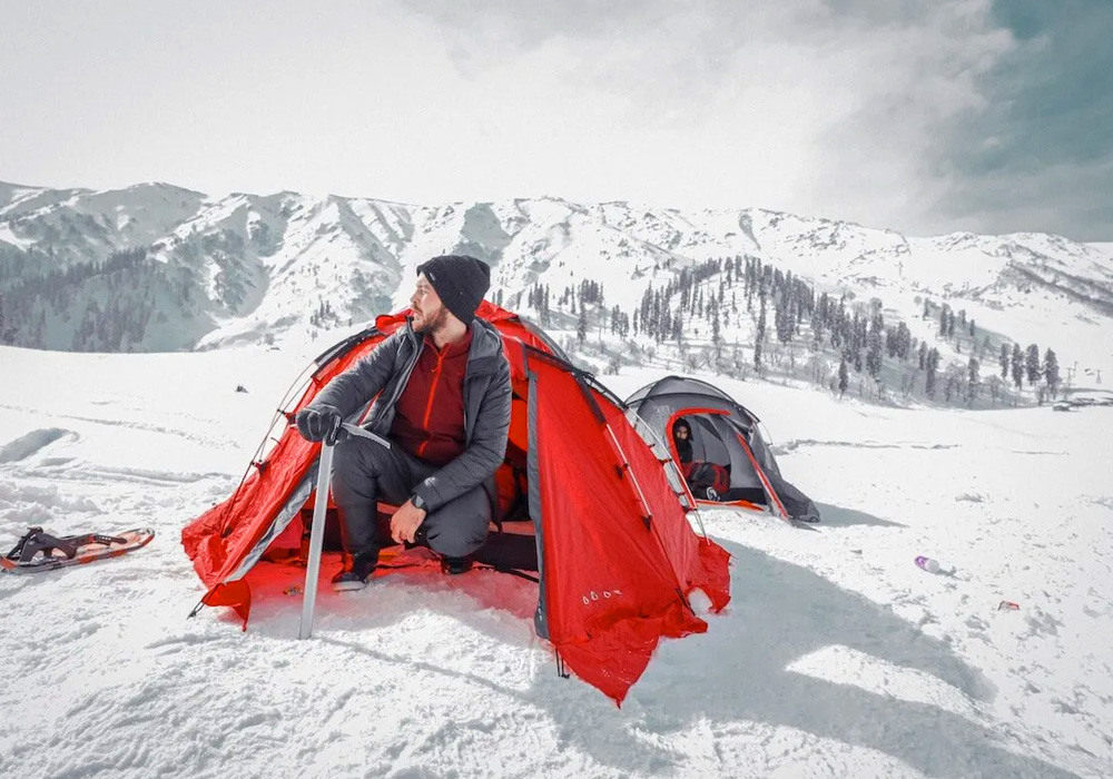 گرم نگه داشتن چادر در کمپ زمستانی